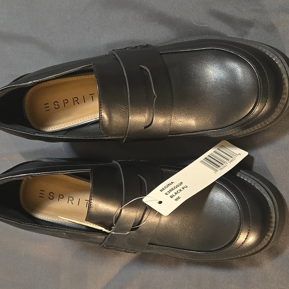 Esprit Women's Regina Loafer - Picture 4 of 8